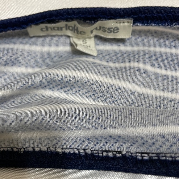 Mid length navy blue and white dress - Picture 9 of 9